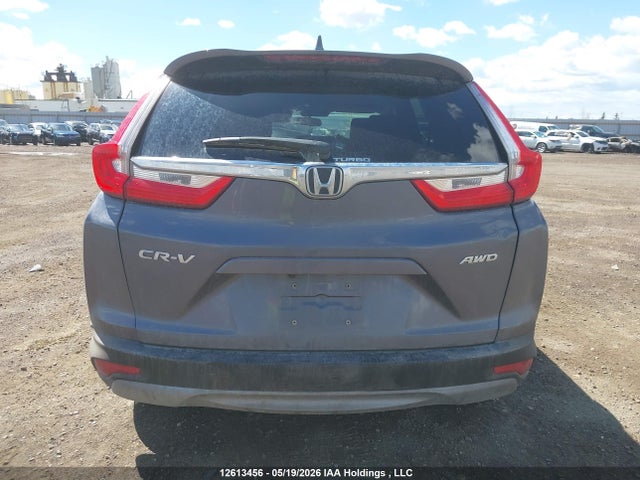 2HKRW2H28JH125890 Honda CR-V LX