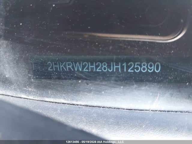 2HKRW2H28JH125890 Honda CR-V LX
