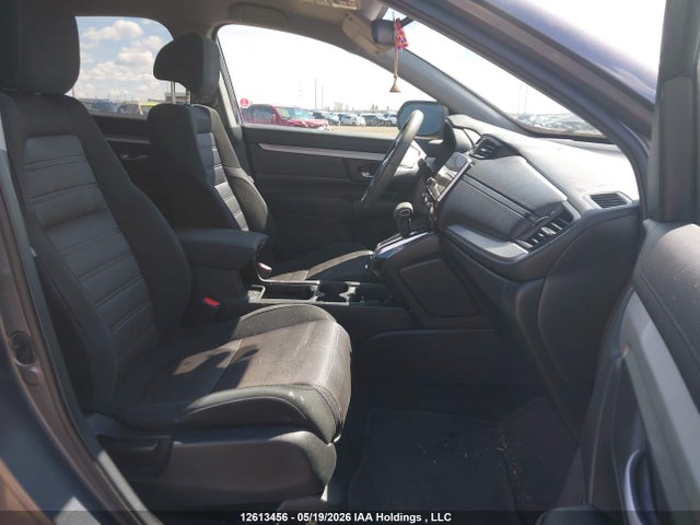 2HKRW2H28JH125890 Honda CR-V LX