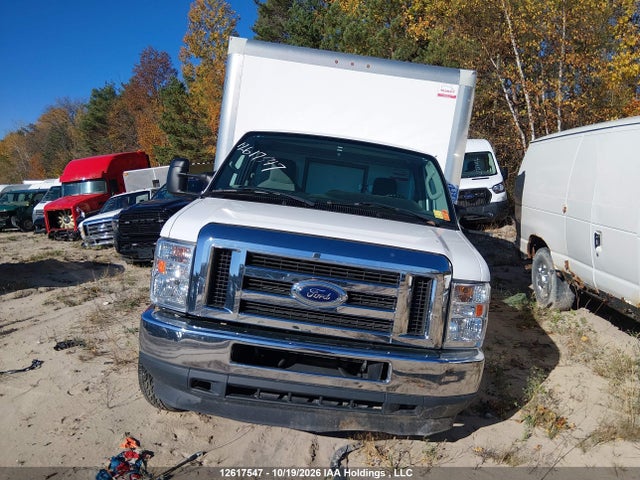 1FDWE4FK9NDC04433 Ford E-450 Cutaway