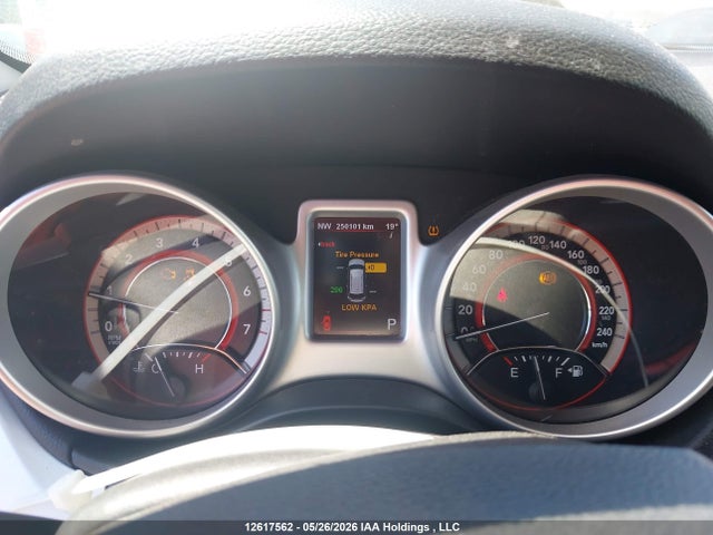 12617562 :رقم المزاد ، 3D4PG5FG0BT526195 vin ، 2011 Dodge Journey Sxt مزاد بيع