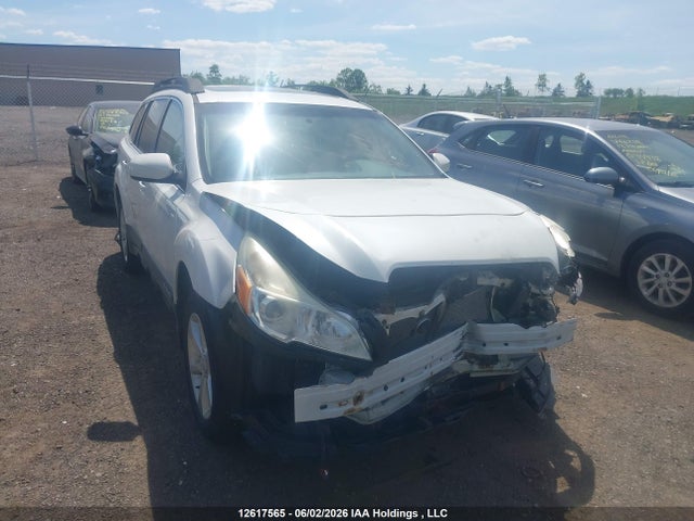 Продажа на аукционе авто 2013 Subaru Outback 2.5i Touring Package, vin: 4S4BRGGC3D3239789, номер лота: 12617565