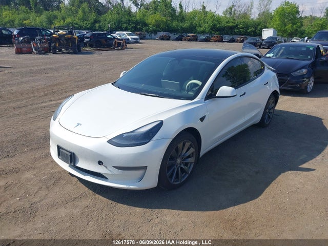 12617578 :رقم المزاد ، 5YJ3E1EB0NF194861 vin ، 2022 Tesla Model 3 Long Range مزاد بيع