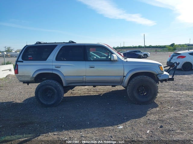 Продажа на аукционе авто 2000 Toyota 4runner Limited, vin: JT3HN87R1Y0305188, номер лота: 12617587