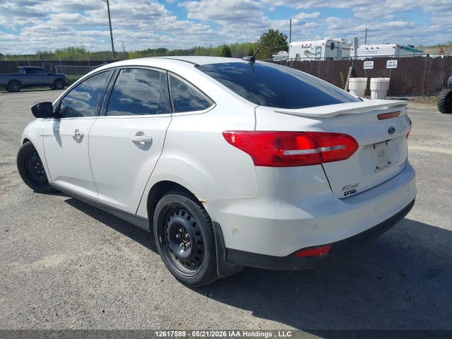 Ford Focus Titanium 2018 1FADP3J26JL213233 Image 3