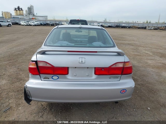 12617600 :رقم المزاد ، 1HGCG5678YA812714 vin ، 2000 Honda Accord Se مزاد بيع