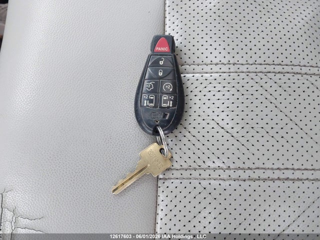 Продаж на аукціоні авто 2011 Dodge Grand Caravan Crew, vin: 2D4RN5DG6BR770423, номер лоту: 12617603