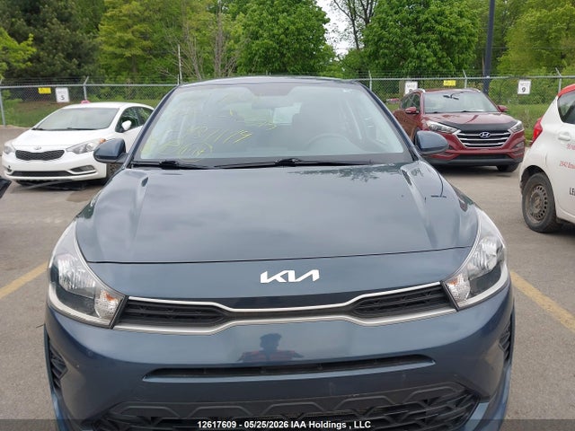 12617609 :رقم المزاد ، 3KPA25AD5NE487174 vin ، 2022 Kia Rio Lx Premium/lx+ مزاد بيع
