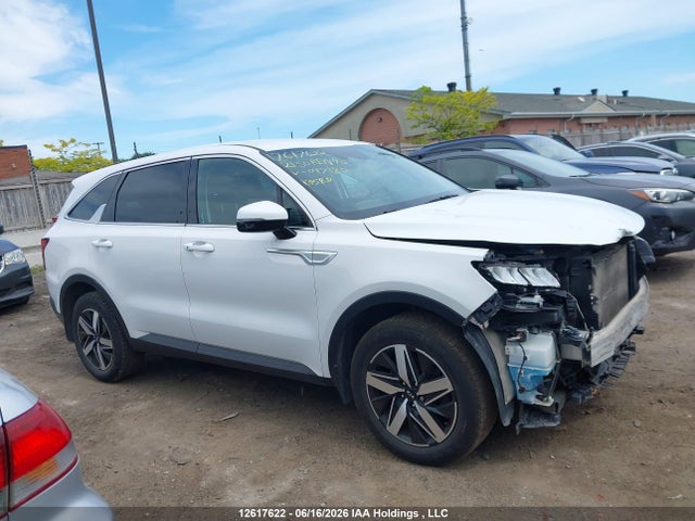 5XYRGDLC8MG047180 KIA Sorento