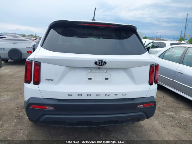 5XYRGDLC8MG047180 KIA Sorento
