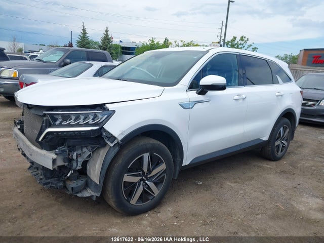 5XYRGDLC8MG047180 KIA Sorento