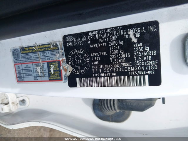 5XYRGDLC8MG047180 KIA Sorento