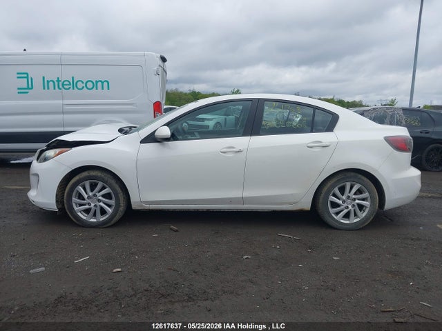 12617637 :رقم المزاد ، JM1BL1V78C1620265 vin ، 2012 Mazda 3 I مزاد بيع