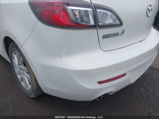 12617637 :رقم المزاد ، JM1BL1V78C1620265 vin ، 2012 Mazda 3 I مزاد بيع