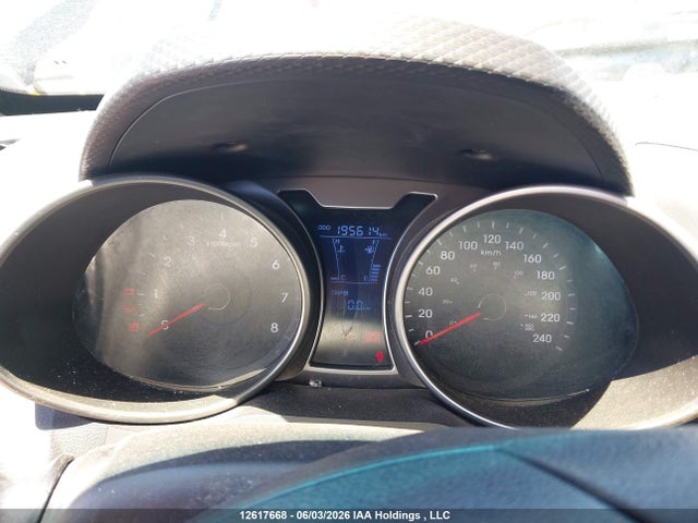 Продажа на аукционе авто 2017 Hyundai Veloster Se, vin: KMHTC6AD9HU304615, номер лота: 12617668
