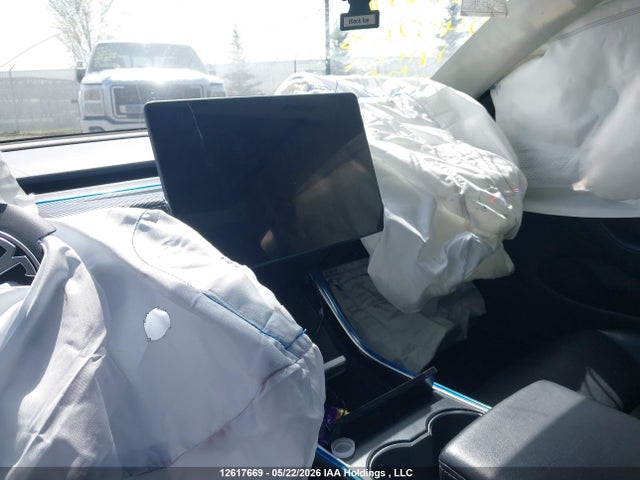 Tesla MODEL 3 2019 5YJ3E1EB8KF415263 Image 13