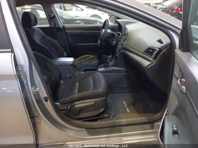 Продажа на аукционе авто 2017 Hyundai Elantra, vin: 5NPD74LF4HH106857, номер лота: 12617672