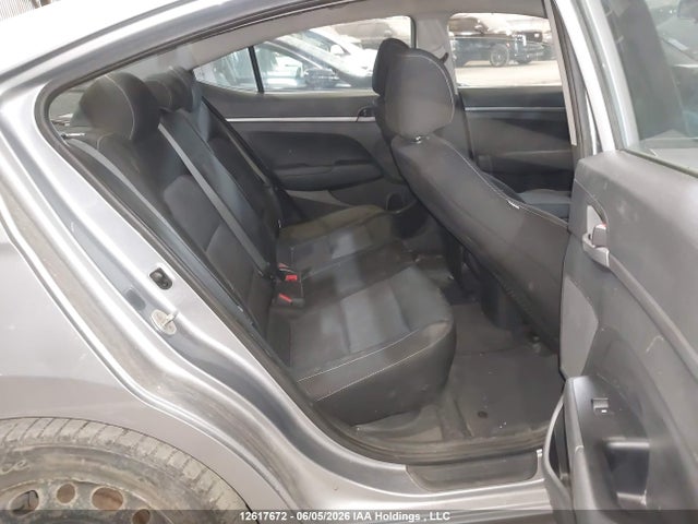 Продажа на аукционе авто 2017 Hyundai Elantra, vin: 5NPD74LF4HH106857, номер лота: 12617672