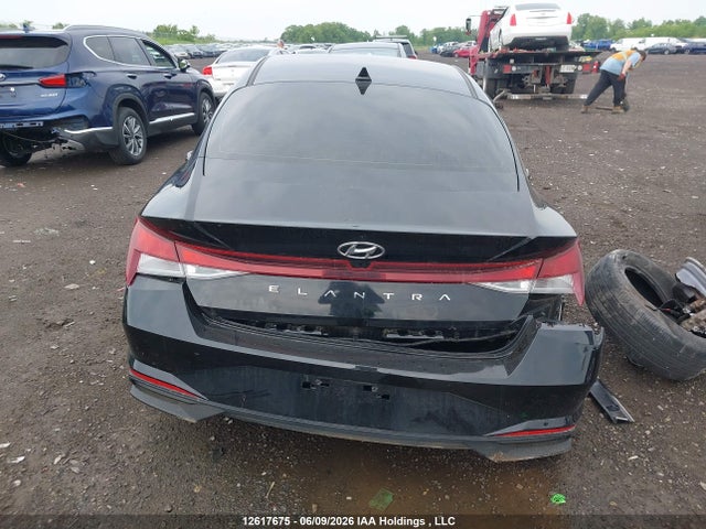KMHLM4AG5PU447121 Hyundai Elantra Preferred Ivt With Tech Package
