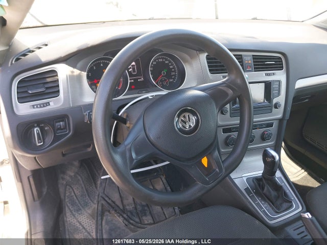 Auction sale of the 2017 Volkswagen Golf S/wolfsburg/se/sel, vin: 3VW217AU7HM020753, lot number: 12617683