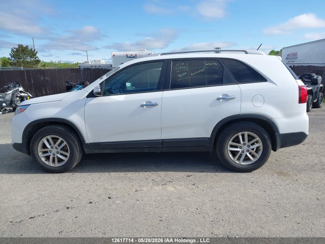 2014 Kia Sorento Lx/se მანქანა იყიდება აუქციონზე, vin: 5XYKT3A66EG502310, აუქციონის ნომერი: 12617714