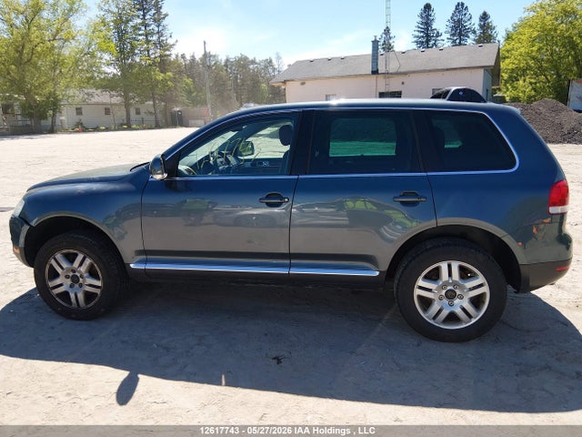 12617743 :رقم المزاد ، WVGCM67L95D045504 vin ، 2005 Volkswagen Touareg V8 مزاد بيع