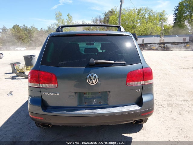 12617743 :رقم المزاد ، WVGCM67L95D045504 vin ، 2005 Volkswagen Touareg V8 مزاد بيع