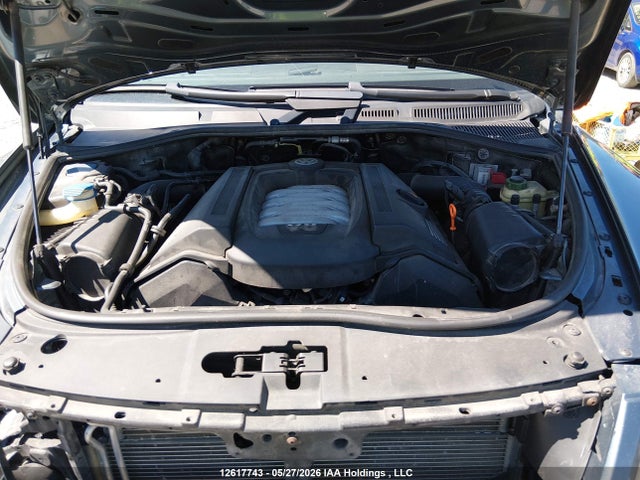 12617743 :رقم المزاد ، WVGCM67L95D045504 vin ، 2005 Volkswagen Touareg V8 مزاد بيع