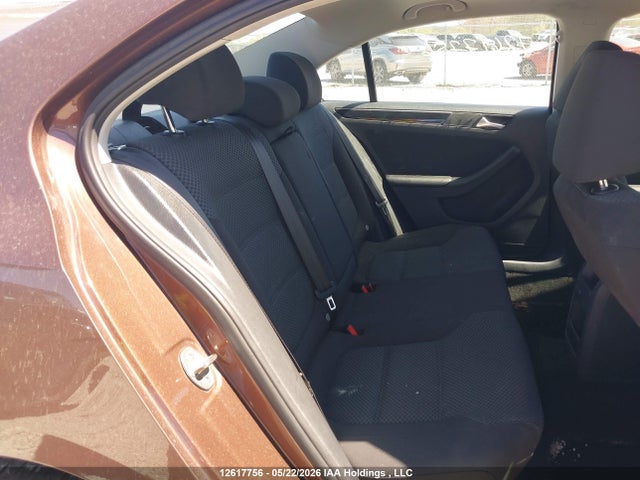 3VWD07AJ3GM353323 Volkswagen Jetta 1.8t Sport