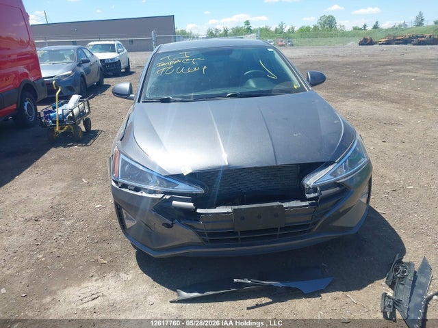 2020 Hyundai Elantra Essential Auto Ivt მანქანა იყიდება აუქციონზე, vin: KMHD74LFXLU988448, აუქციონის ნომერი: 12617760