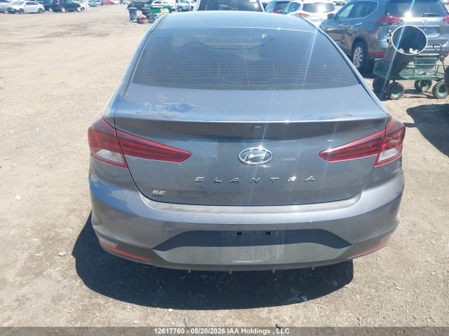 2020 Hyundai Elantra Essential Auto Ivt მანქანა იყიდება აუქციონზე, vin: KMHD74LFXLU988448, აუქციონის ნომერი: 12617760