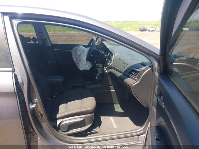 2020 Hyundai Elantra Essential Auto Ivt მანქანა იყიდება აუქციონზე, vin: KMHD74LFXLU988448, აუქციონის ნომერი: 12617760