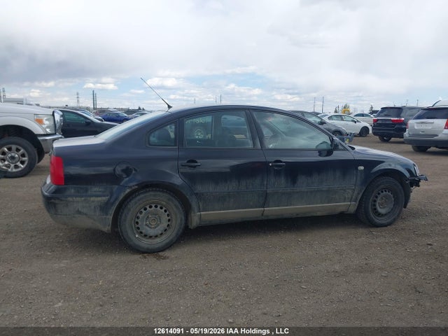 Продажа на аукционе авто 1999 Volkswagen Passat Gls, vin: WVWAA63B9XE114805, номер лота: 12614091