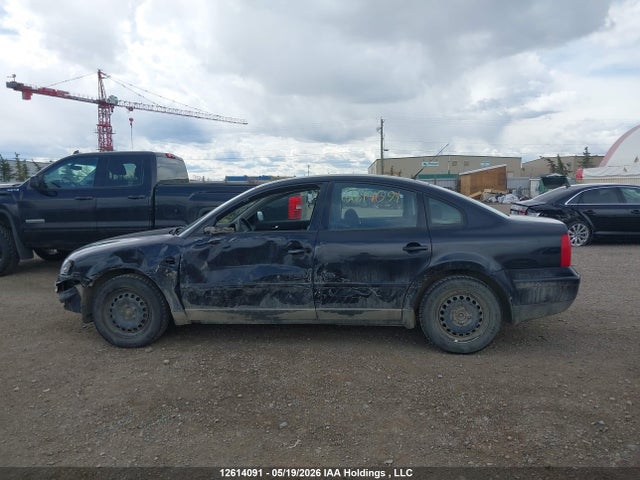 Продажа на аукционе авто 1999 Volkswagen Passat Gls, vin: WVWAA63B9XE114805, номер лота: 12614091
