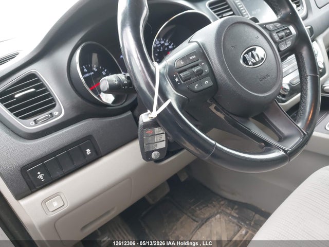 KNDMB5C18L6574506 KIA SEDONA LX