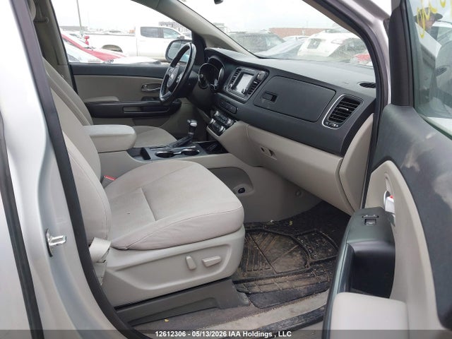 KNDMB5C18L6574506 KIA SEDONA LX