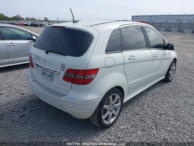 2011 Mercedes-benz 280 მანქანა იყიდება აუქციონზე, vin: WDDFH3DB4BJ645706, აუქციონის ნომერი: 12617764