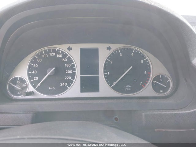 2011 Mercedes-benz 280 მანქანა იყიდება აუქციონზე, vin: WDDFH3DB4BJ645706, აუქციონის ნომერი: 12617764