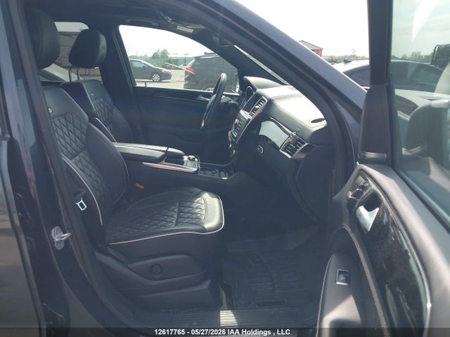 Продаж на аукціоні авто 2015 Mercedes-benz 400 E, vin: 4JGDA5GBXFA470148, номер лоту: 12617765
