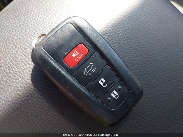 2T3RWRFV8SW274428 Toyota Rav4 Hybrid Xle