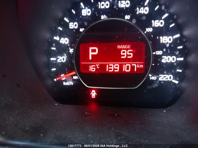 KNDJP3A53J7563113 KIA SOUL +