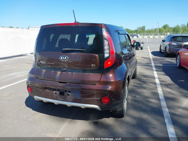 KNDJP3A53J7563113 KIA SOUL +