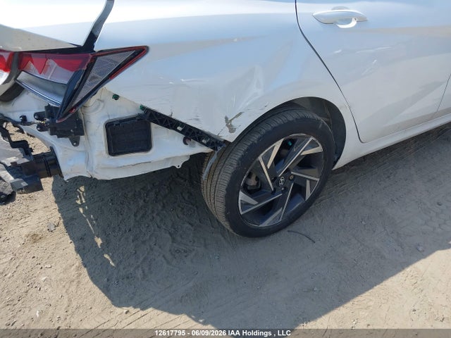 KMHLM4DG1SU011659 Hyundai Elantra