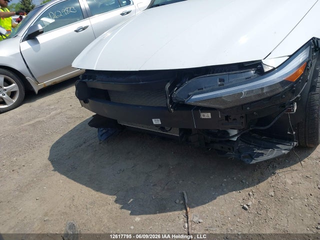 KMHLM4DG1SU011659 Hyundai Elantra
