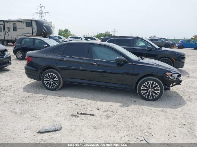 2019 Volkswagen Jetta 1.4 Tsi Highline მანქანა იყიდება აუქციონზე, vin: 3VWE57BU2KM214422, აუქციონის ნომერი: 12617807
