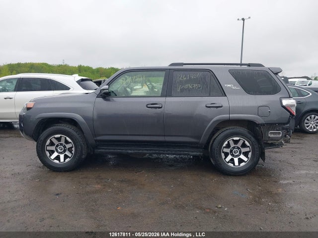 2023 Toyota 4runner მანქანა იყიდება აუქციონზე, vin: JTERU5JR1P6098755, აუქციონის ნომერი: 12617811