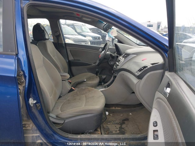 KMHCU4AE6GU995028 Hyundai ACCENT GLS