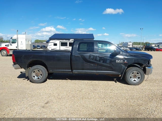 RAM 3500 Slt 2017 3C63R3HL0HG530373 Image 13