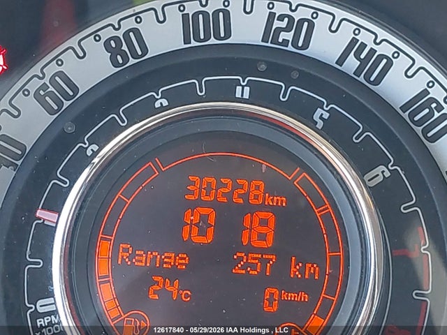 2017 Fiat 500 მანქანა იყიდება აუქციონზე, vin: 3C3CFFARXHT699488, აუქციონის ნომერი: 12617840