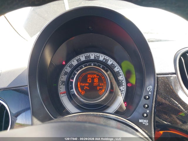 2017 Fiat 500 მანქანა იყიდება აუქციონზე, vin: 3C3CFFARXHT699488, აუქციონის ნომერი: 12617840